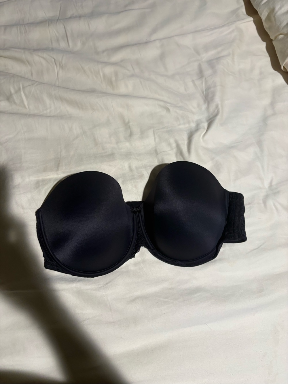 Auden Black Strapless Bra with Lace-Trim Side Wings